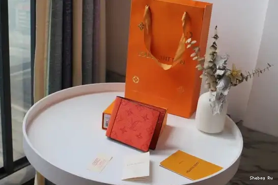 WALLET MULTIPLE LOUIS VUITTON 0707